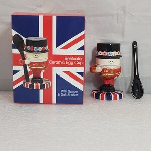 Beefeater Ceramic Egg Cup with Spoon & Salt Shaker